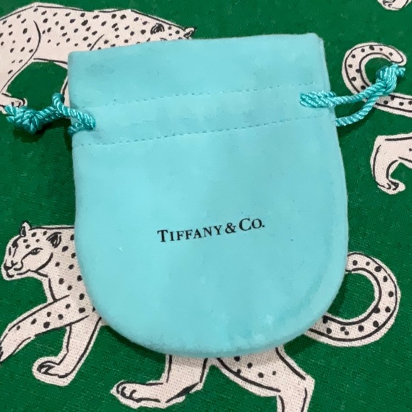 Authentic Tiffany & Co. Jewelry pouch - Picture 6 of 8